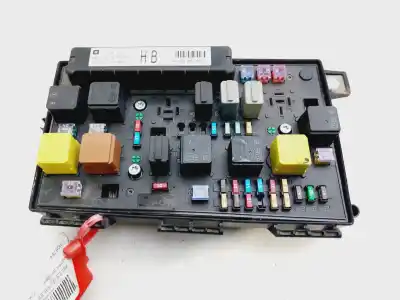 İkinci el araba yedek parçası röle/sigorta kutusu için opel astra gtc sport oem iam referansları 13206754  