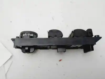 Peça sobressalente para automóvel em segunda mão botão / interruptor elevador vidro dianteiro esquerdo por ford focus lim. (cb8) edition referências oem iam am5t14a132aa  