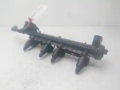 Автозапчастина б/у рампа инжектора для volkswagen new beetle (9c1/1c1) 1.6 посилання на oem iam 06a133317a  