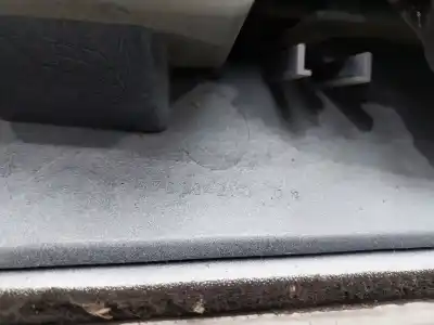 Gebrauchtes Autoersatzteil spoiler hinten zum peugeot 2008 (--.2013->) active oem-iam-referenzen 9678324280