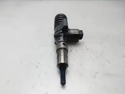 Second-hand car spare part injector for audi a3 (8p1) 2.0 tdi 16v oem iam references 03g130073g  