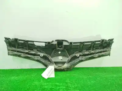 Автозапчастина б/у передня решіта для RENAULT KANGOO Profesional Посилання на OEM IAM 623101381R  