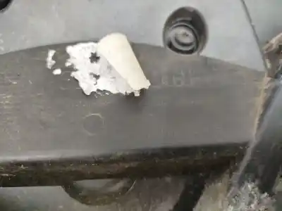 Second-hand car spare part front grille for renault kangoo profesional oem iam references 623101381r  