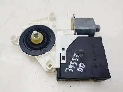 Second-hand car spare part RIGHT FRONT WINDOW MOTOR for VOLKSWAGEN TIGUAN (5N1)  OEM IAM references 5K0959792A  