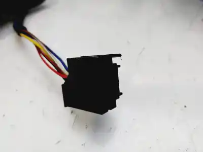 Автозапчастина б/у ліве дзеркало для volkswagen passat b6 (3c2) 2.0 tdi 16v посилання на oem iam 3c0857933