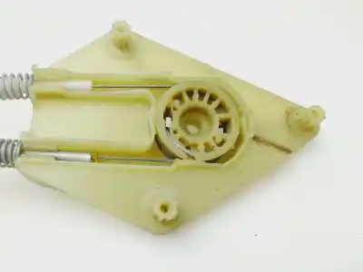 Pièce détachée automobile d'occasion LÉVE GLACE ARRIÈRE GAUCHE pour RENAULT MEGANE III BERLINA 5 P  Références OEM IAM 827210003R   Pièce détachée automobile d'occasion LÉVE GLACE ARRIÈRE GAUCHE pour RENAULT MEGANE III BERLINA 5 P  Références OEM IAM 827210003R