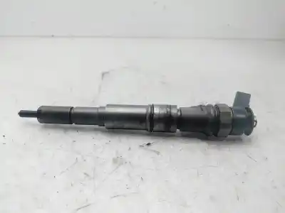 Peça sobressalente para automóvel em segunda mão Injetor por BMW SERIE 3 BERLINA (E90) 2.0 320d [2.0 Ltr. - 120 kW 16V Diesel] Referências OEM IAM 7793836  