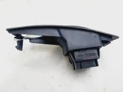 Piesă de schimb auto la mâna a doua Panou Comandã Geamuri Electrice Fațã Stânga pentru RENAULT MEGANE I CLASSIC (LA0/1_) 1.4 16V (LA0D LA1H lA0W LA10) Referințe OEM IAM 8200181696  