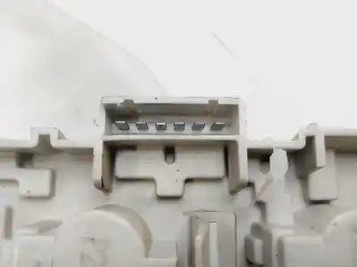 Second-hand car spare part lampholder for skoda superb (3u4) elegance oem iam references 3u5945257  