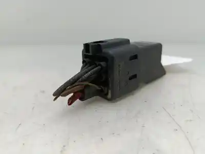 Автозапчастина б/у коробка передігрів для SKODA SUPERB (3U4) Elegance Посилання на OEM IAM 0281003038  