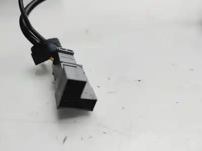 Second-hand car spare part right front seat belt buckle for bmw x1 (e84) sdrive 18d oem iam references 7213564  