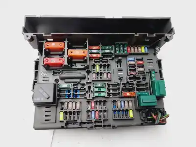 Second-hand car spare part fuse box unit for bmw x1 (e84) sdrive 18d oem iam references 9119446