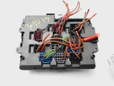 Second-hand car spare part fuse box unit for bmw x1 (e84) sdrive 18d oem iam references 9119446  