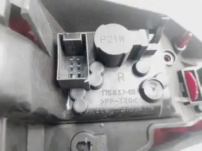 Автозапчастина б/у правий ліхтар для audi a1 (8x) attraction посилання на oem iam 8x0945094d  