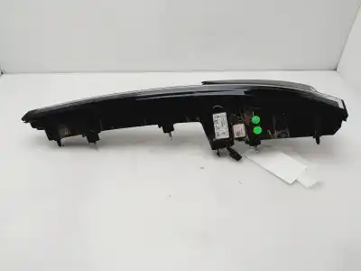 Peça sobressalente para automóvel em segunda mão farolim interior traseiro esquerdo por renault austral techno 199 cv / 147 kw referências oem iam 265550782r