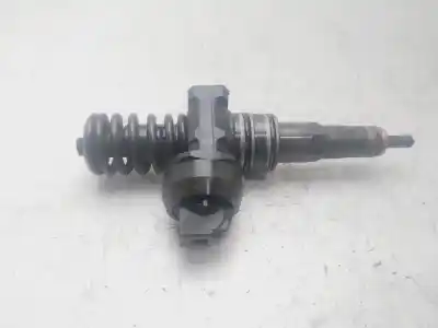 Second-hand car spare part injector for skoda superb (3u4) elegance oem iam references 038130073bj  