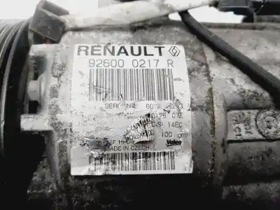 Peça sobressalente para automóvel em segunda mão compressor de ar condicionado a/a a/c por renault captur zen referências oem iam 926000217r  