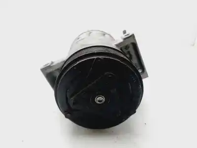 Peça sobressalente para automóvel em segunda mão compressor de ar condicionado a/a a/c por renault captur zen referências oem iam 926000217r  