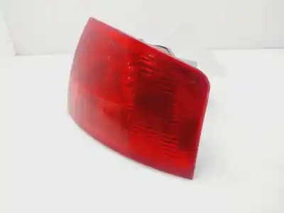 Second-hand car spare part right tailgate light for audi a8 (4e2) 4.2 quattro oem iam references 4e0945096c  