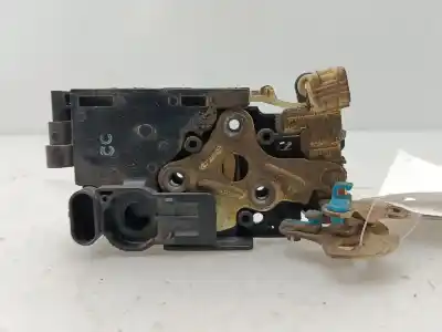 Pezzo di ricambio per auto di seconda mano serratura porta anteriore sinistra per daewoo kalos 1.4 se riferimenti oem iam 96272640  
