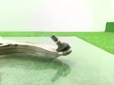 Peça sobressalente para automóvel em segunda mão braço de suspensão inferior dianteiro direito por renault austral techno 199 cv / 147 kw referências oem iam 545006ua0a  