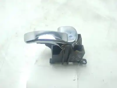 Автозапчастина б/у внутрішня задня права ручка для nissan navara pick-up (d40m) double cab se 4x4 посилання на oem iam 806704x00a  