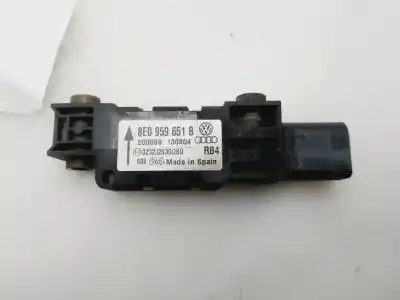 Автозапчастина б/у датчик для audi a3 (8p) 1.9 tdi ambiente посилання на oem iam 8e0959651b  