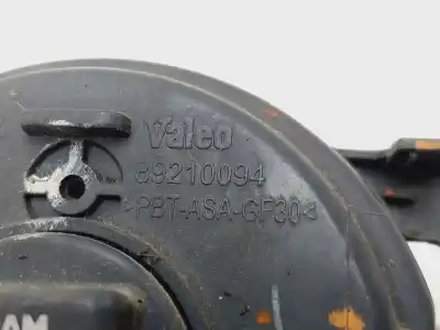 Peça sobressalente para automóvel em segunda mão farol / projetor de nevoeiro direito por renault scenic ii confort authentique referências oem iam 8200074008  