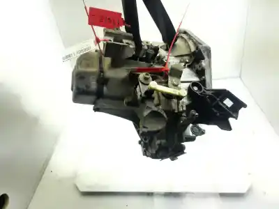 Pezzo di ricambio per auto di seconda mano riduttore per citroen c3 attraction riferimenti oem iam 20cq86  5 velocidades