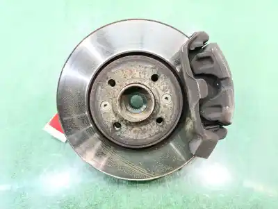 Pièce détachée automobile d'occasion moyeu de roue avant droite pour renault scenic (ja..) 1.9 dti diesel 80 cv / 59 kw références oem iam 8200171678  