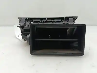 Peça sobressalente para automóvel em segunda mão grelha de ventilação tablier por skoda rapid ambition referências oem iam 5ja819702e Peça sobressalente para automóvel em segunda mão grelha de ventilação tablier por skoda rapid ambition referências oem iam 5ja819702e