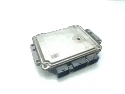 Автозапчасти б/у блок управления двигателем за nissan interstar mod. 04 (x70) kasten l1h1 3.3t 114 cv / 84 kw ссылки oem iam 8200311550  