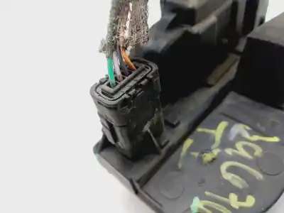 Peça sobressalente para automóvel em segunda mão fechadura da porta traseira esquerda por renault modus confort dynamique 98 cv / 72 kw referências oem iam 8200522055  