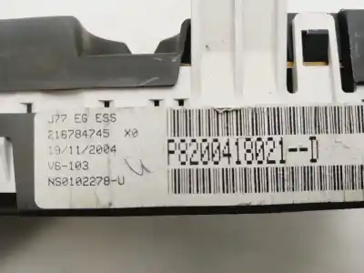 Second-hand car spare part dashboard for renault modus confort dynamique 98 cv / 72 kw oem iam references 8200418021d