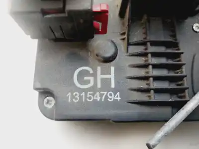 Pezzo di ricambio per auto di seconda mano serratura porta posteriore destra per opel corsa c essentia riferimenti oem iam 13154794  