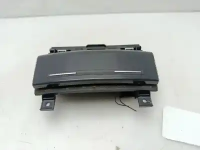 Second-hand car spare part ashtray for audi a3 (8p) 2.0 tdi ambition (103kw) oem iam references 8p0857951   Second-hand car spare part ashtray for audi a3 (8p) 2.0 tdi ambition (103kw) oem iam references 8p0857951