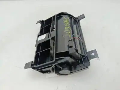 Second-hand car spare part ashtray for audi a3 (8p) 2.0 tdi ambition (103kw) oem iam references 8p0857951   Second-hand car spare part ashtray for audi a3 (8p) 2.0 tdi ambition (103kw) oem iam references 8p0857951