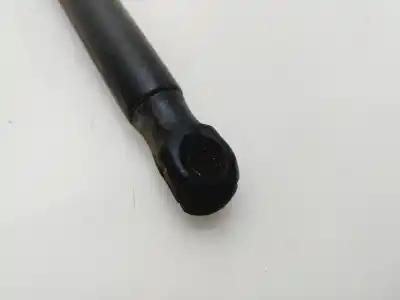 Автозапчасти б/у амортизатор капота за audi a3 (8p) 1.9 tdi ambiente ссылки oem iam 8p0823359  