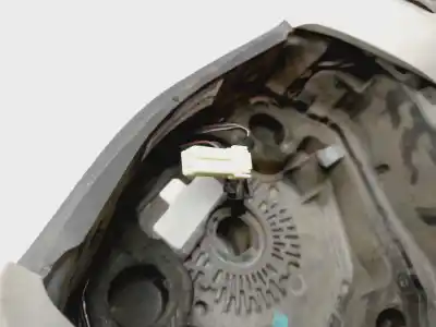 Peça sobressalente para automóvel em segunda mão volante por opel corsa d essentia referências oem iam 13229631  