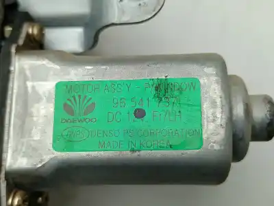 Pezzo di ricambio per auto di seconda mano Alzacristalli Anteriore Sinistro per DAEWOO KALOS 1.4 SE Riferimenti OEM IAM 96541737  