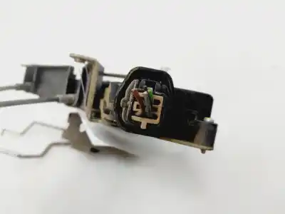 Pezzo di ricambio per auto di seconda mano serratura porta anteriore destra per hyundai accent (mc) gl crdi riferimenti oem iam 813201e220