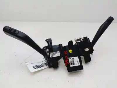 Peça sobressalente para automóvel em segunda mão comandos do volante por volkswagen scirocco (137) 2.0 tdi (125kw) referências oem iam 5k0953521bn