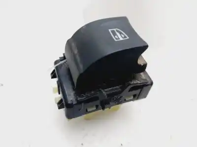 Peça sobressalente para automóvel em segunda mão botão / interruptor elevador vidro traseiro esquerdo por renault captur zen referências oem iam 254218614r  