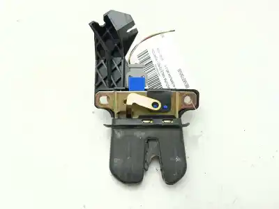 Автозапчасти б/у замок багажника/ворот за audi a4 b6 (8e2) 2.0 ссылки oem iam 8e5827505b  