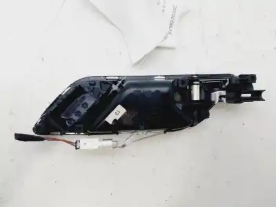 Peça sobressalente para automóvel em segunda mão puxador interior dianteiro direito por audi a3 (8vk) s line edition referências oem iam 8v3837020c  