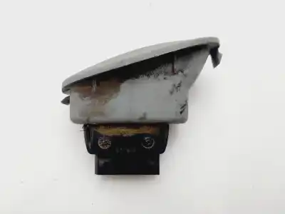 Pièce détachée automobile d'occasion commande de lève vitre arrière droit pour renault scenic rx4 (ja0) 1.9 dci salomon références oem iam 7700433115   Pièce détachée automobile d'occasion commande de lève vitre arrière droit pour renault scenic rx4 (ja0) 1.9 dci salomon références oem iam 7700433115