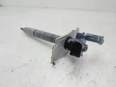 Pezzo di ricambio per auto di seconda mano iniettore per audi a4 b8 (8k2) 2.0 tdi riferimenti oem iam 03l130277  