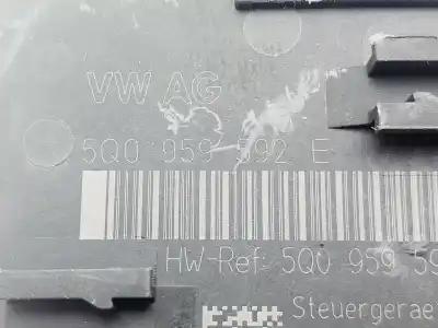 Peça sobressalente para automóvel em segunda mão módulo eletrônico por audi a3 (8vk) s line edition referências oem iam 5q0959592e  