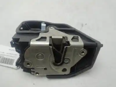 Second-hand car spare part front right door lock for bmw x3 (e83) 2.0d oem iam references 51217202146  