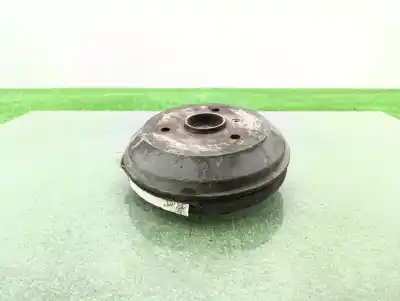 Second-hand car spare part rear right knuckle for smart cabrio pure oem iam references 0002072v010000000  